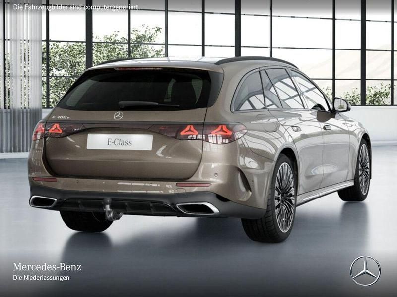 Gebraucht Mercedes E300 AMG 204 PS (150 kW) 2026 Braun Limousine