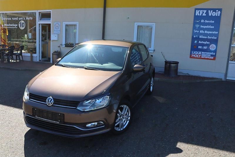 Gebraucht VW Polo Comfortline 90 PS (66 kW) 2016 Braun Kleinwagen