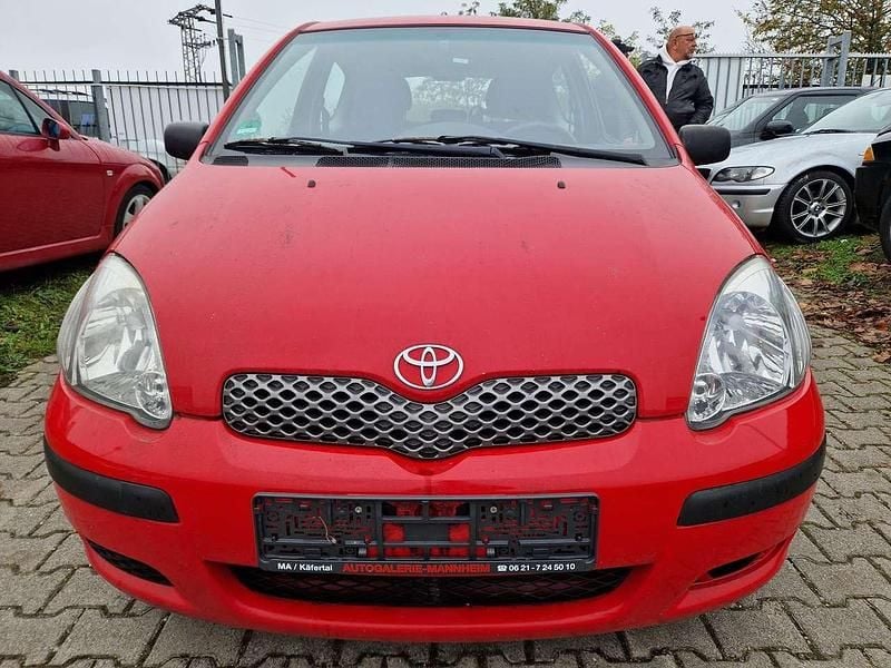 Gebraucht Toyota Yaris 65 PS (47 kW) 2005 Super red 5 Kleinwagen