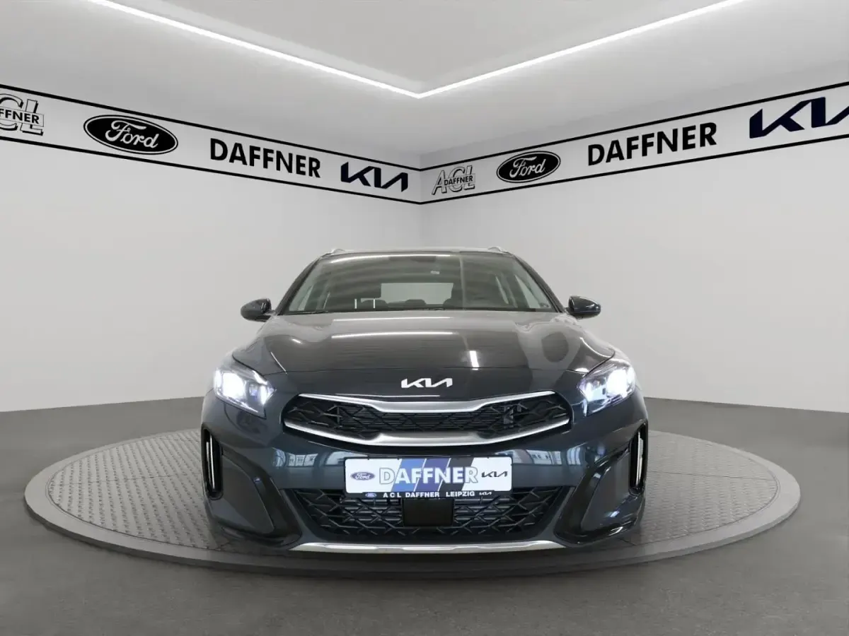 Nowe Kia XCeed Vision 140 KM (102 kW) 2025 Szary SUV