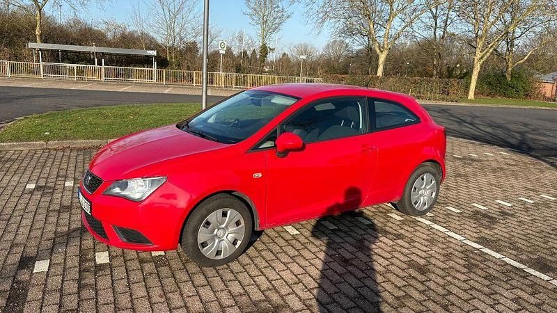 Rot Gebraucht 2014 Seat Ibiza Kleinwagen | 3.900 € (Superpreis) - Bild 1/4