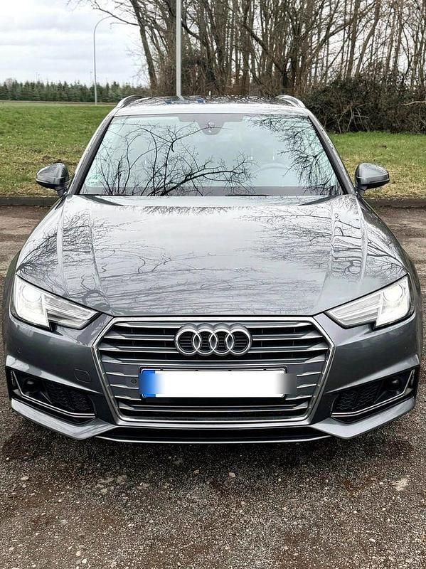 Grau Gebraucht 2019 Audi A4 Sport Kombi | 16.000 € - Bild 1/4