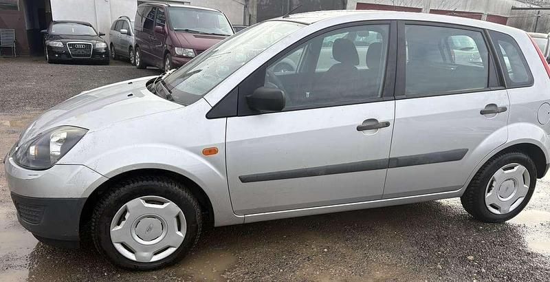 Gebraucht Ford Fiesta Ambiente 69 PS (50 kW) 2007 Other Limousine