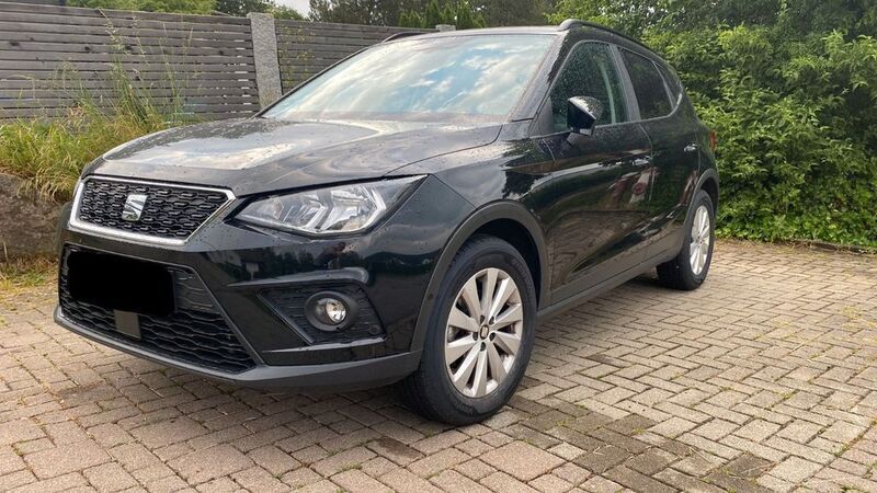 Schwarz Gebraucht 2020 Seat Arona XCELLENCE SUV | 10.800 € (Guter Preis) - Bild 1/4