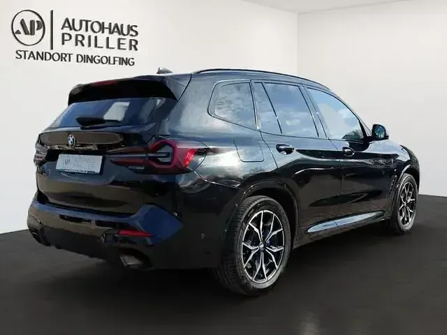 Gebraucht BMW X3 M Sport 286 PS (210 kW) 2023 Saphirschwarz SUV