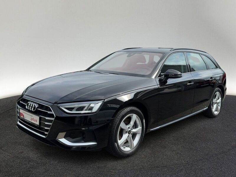 Gebraucht Audi A4 Ambiente 163 PS (119 kW) 2022 Brillantschwarz Kombi