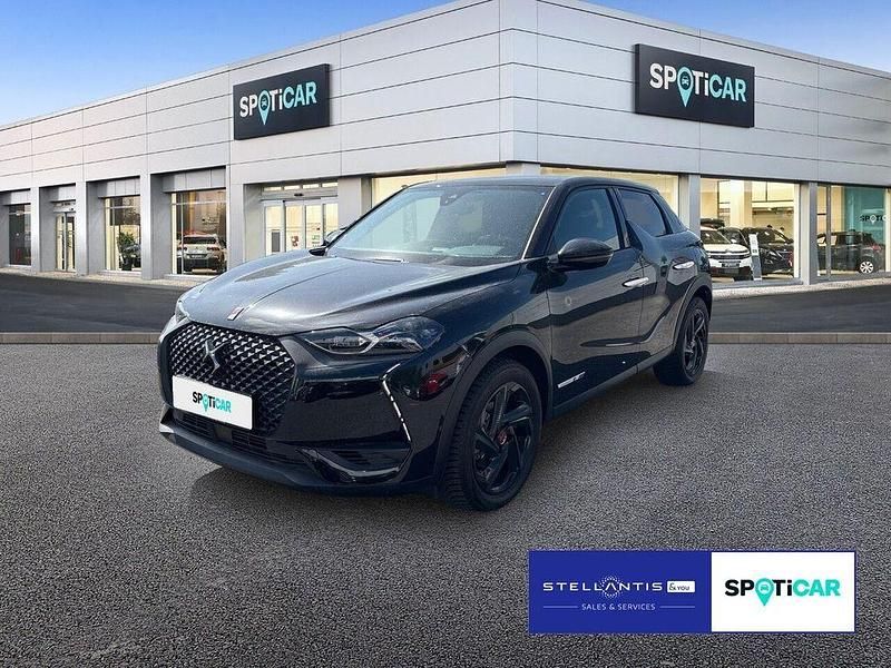 Schwarz perlaneraschwarz (metallic) Gebraucht 2022 DS Automobiles DS3 Crossback E-Tense SUV | 17.880 € (Fairer Preis) - Bild 1/4