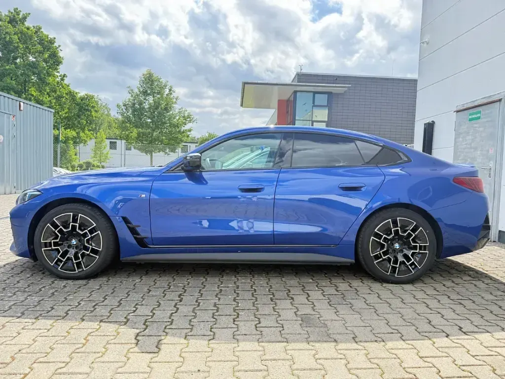 Gebraucht BMW i4 Performance 400 kW (544 PS) 2025 Blau Limousine