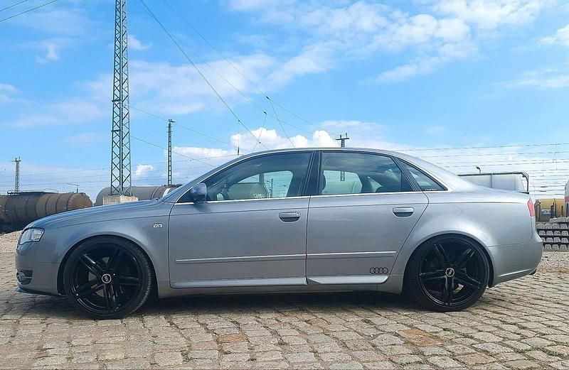 Gebraucht Audi A4 Sport 240 PS (176 kW) 2005 Grau Limousine