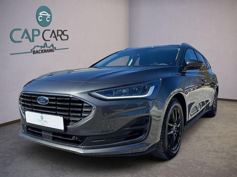 Gebraucht Ford Focus Titanium 155 PS (114 kW) 2025 Silber Limousine