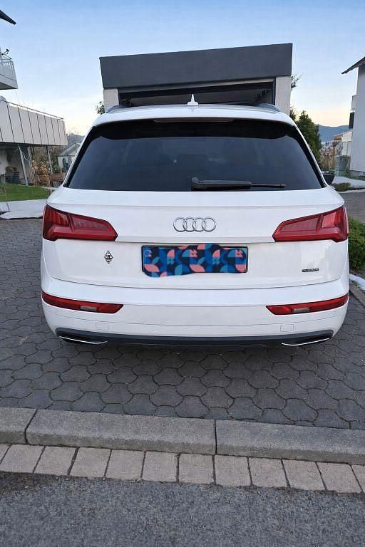 Gebraucht Audi Q5 Sport 190 PS (139 kW) 2019 Weiß SUV