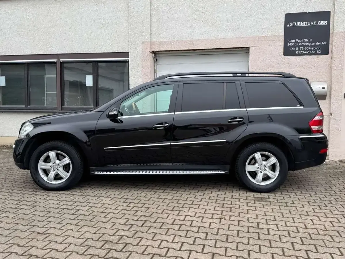Gebraucht Mercedes GL500 387 PS (284 kW) 2007 Schwarz SUV