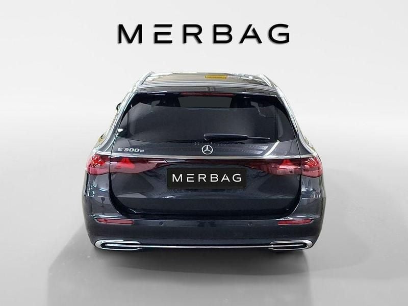 Gebraucht Mercedes E300 Advanced 313 PS (230 kW) 2025 Grau Limousine