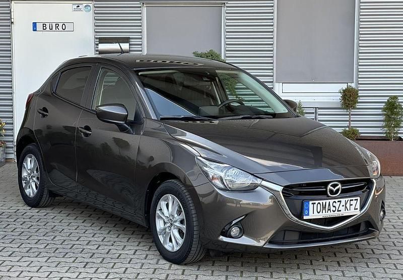 Gebraucht Mazda 2 Exclusive-Line 90 PS (66 kW) 2015 Braun Limousine