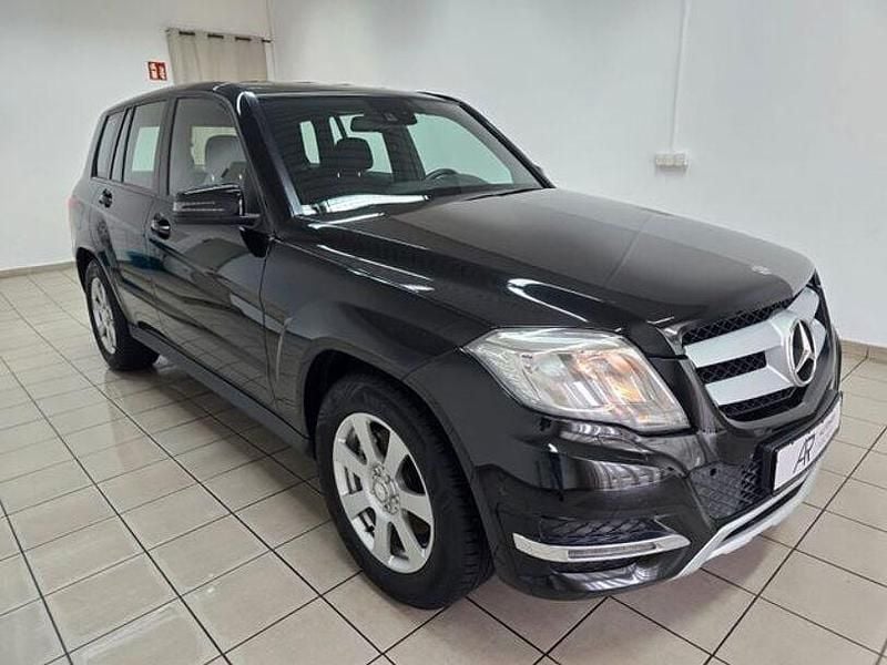 Gebraucht Mercedes GLK200 143 PS (105 kW) 2013 Schwarz SUV