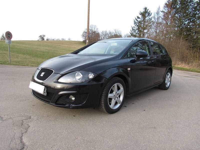 Gebraucht Seat Leon Style 140 PS (102 kW) 2011 Schwarz Kleinwagen