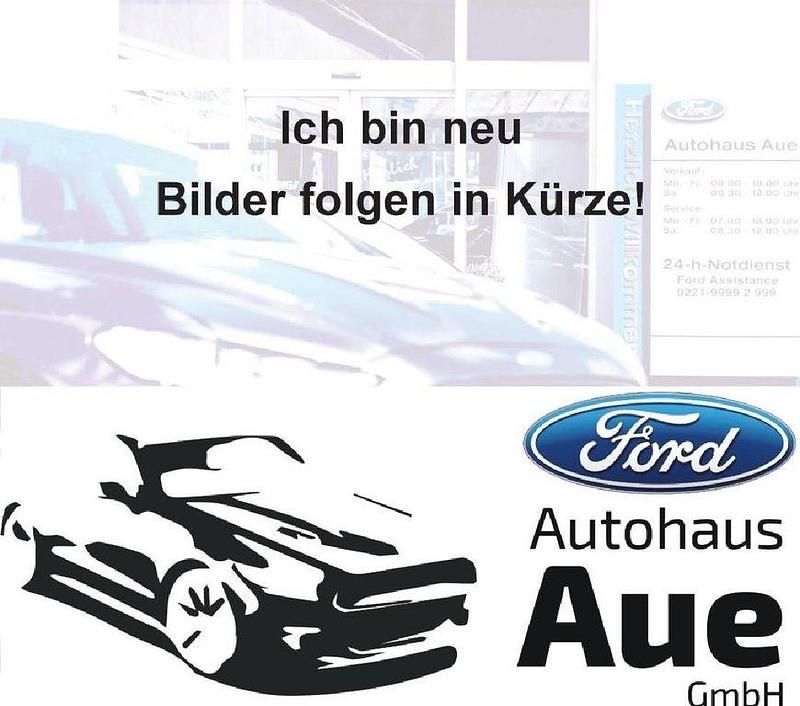 Gebraucht Ford Kuga Titanium 150 PS (110 kW) 2022 Solar silber met. (metallic) SUV