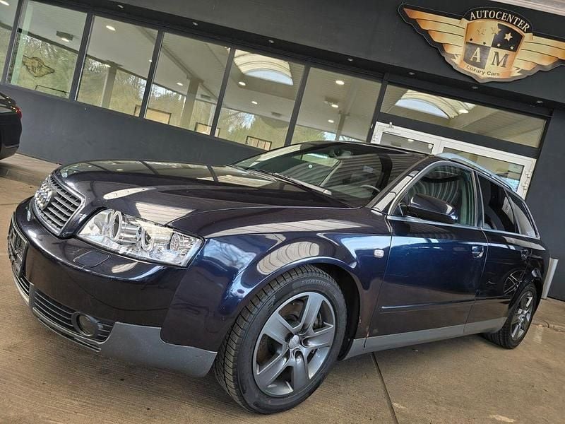 Gebraucht Audi A4 Sport 170 PS (125 kW) 2002 Blau Kombi