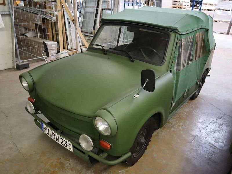Grün Gebraucht 1959 Trabant 601 Cabrio | 22.000 € - Bild 1/4