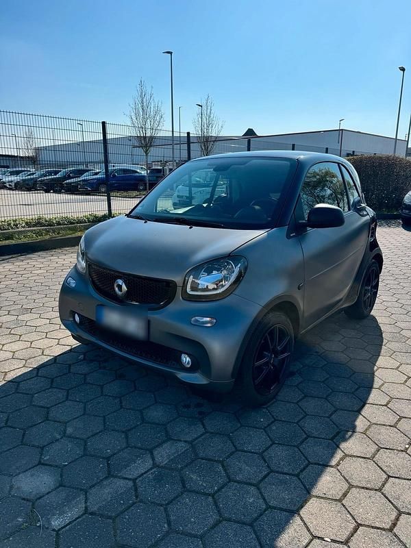 Gebraucht Smart ForTwo Coupé 90 PS (66 kW) 2018 Grau Coupé