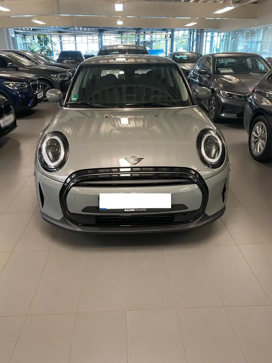 Używany Mini Cooper 136 KM (100 kW) 2021 Szary Hatchback