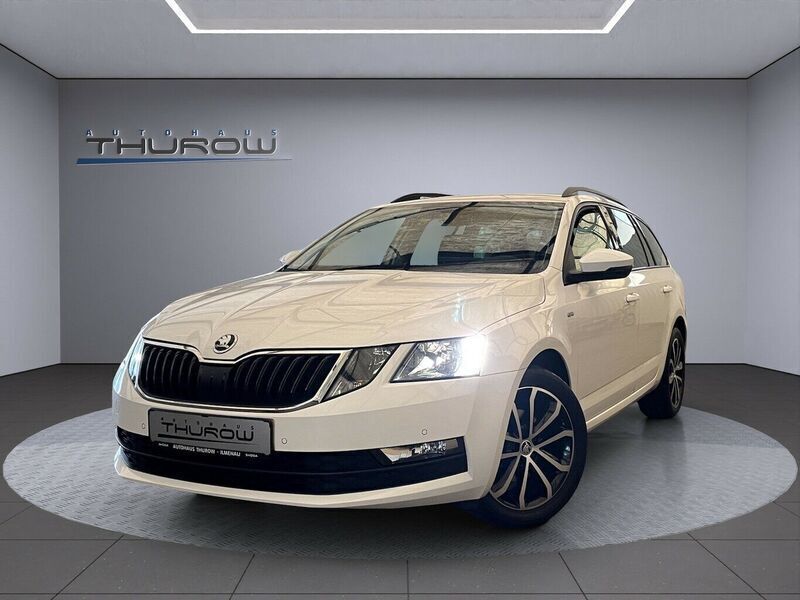 Weiß Gebraucht 2020 Skoda Octavia Soleil Kombi | 20.900 € (Guter Preis) - Bild 1/4
