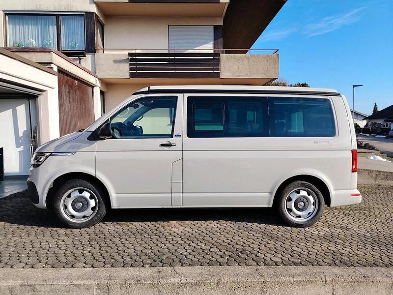 Gebraucht VW California Beach 150 PS (110 kW) 2024 Grau Van