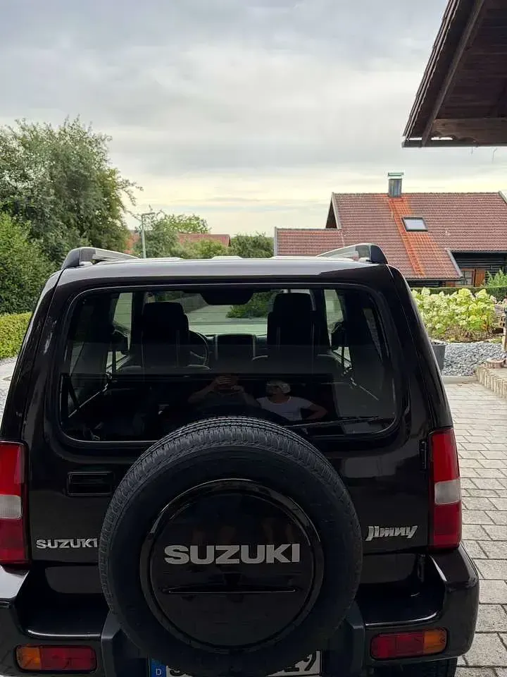 Gebraucht Suzuki Jimny Style 86 PS (63 kW) 2016 Braun SUV