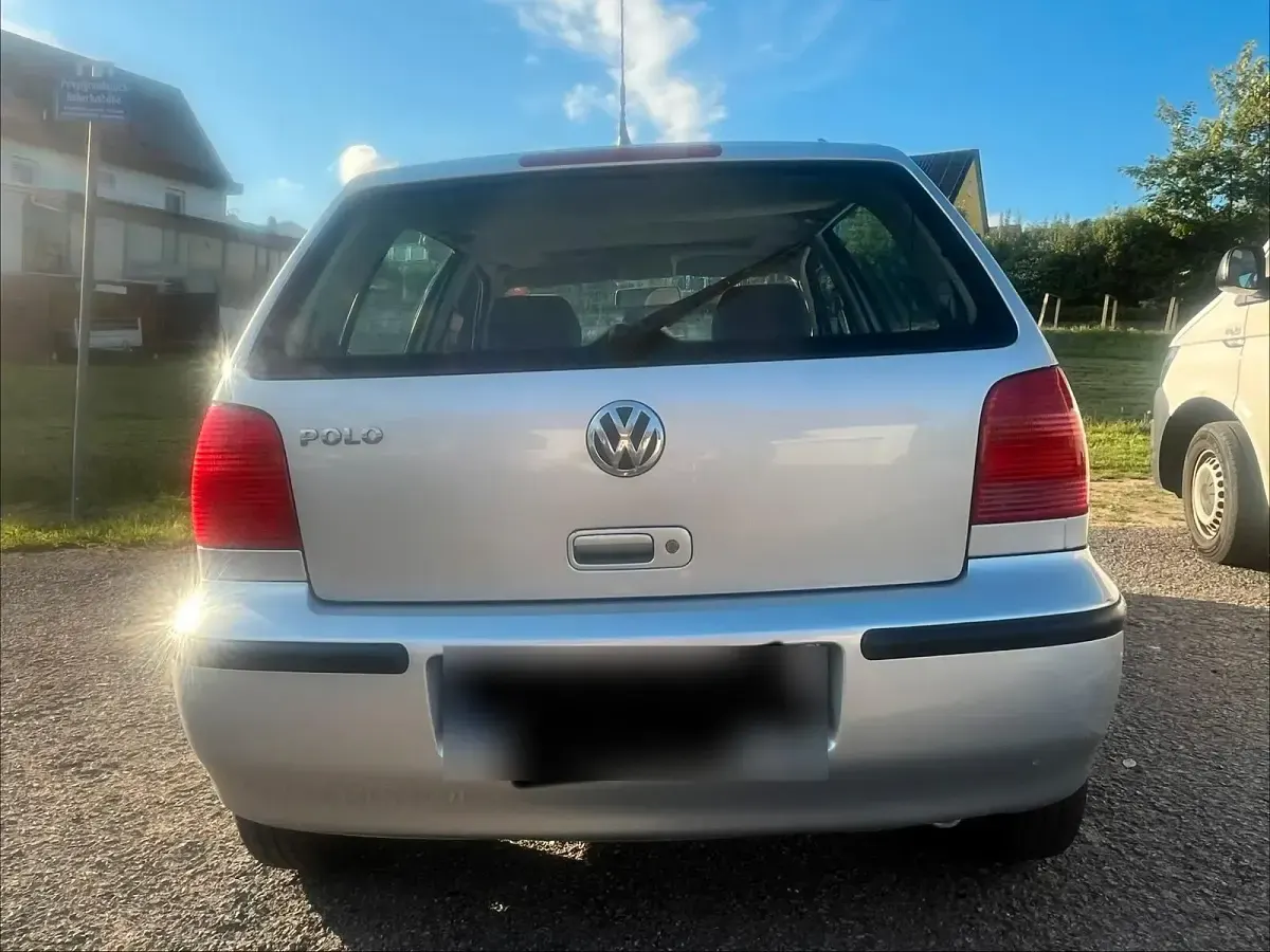 Gebraucht VW Polo 56 PS (41 kW) 2001 Silber Kleinwagen