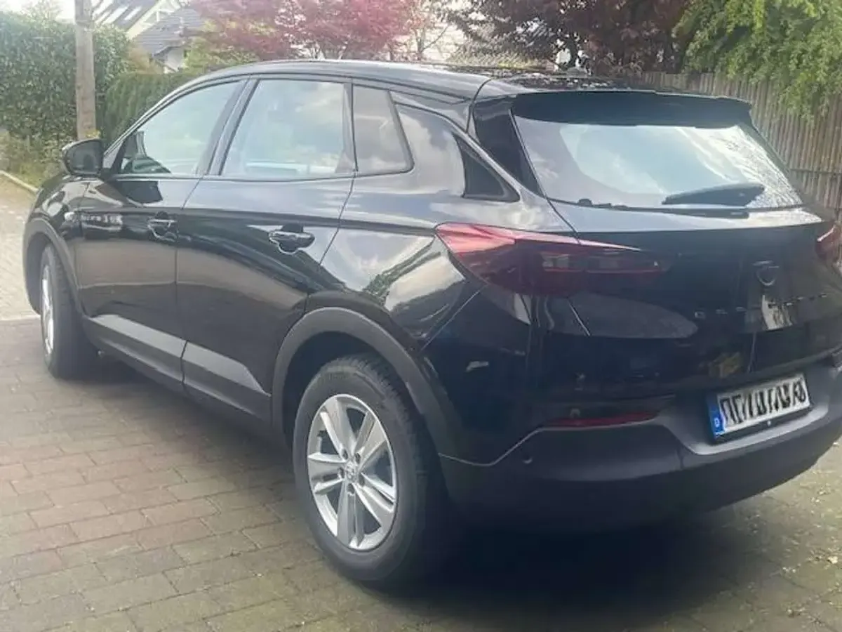 Gebraucht Opel Grandland X Elegance 131 PS (96 kW) 2022 Schwarz SUV