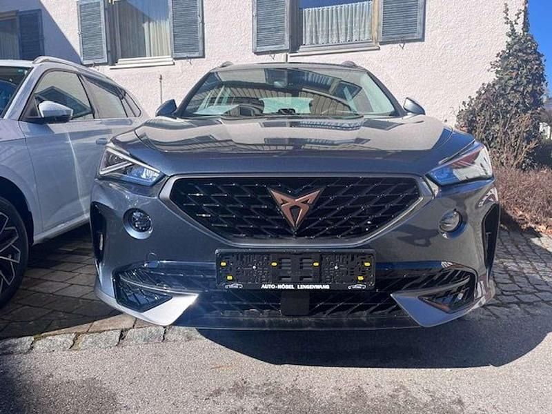 Gebraucht Cupra Formentor Basis 150 PS (110 kW) 2023 "magnetic techgrey" SUV