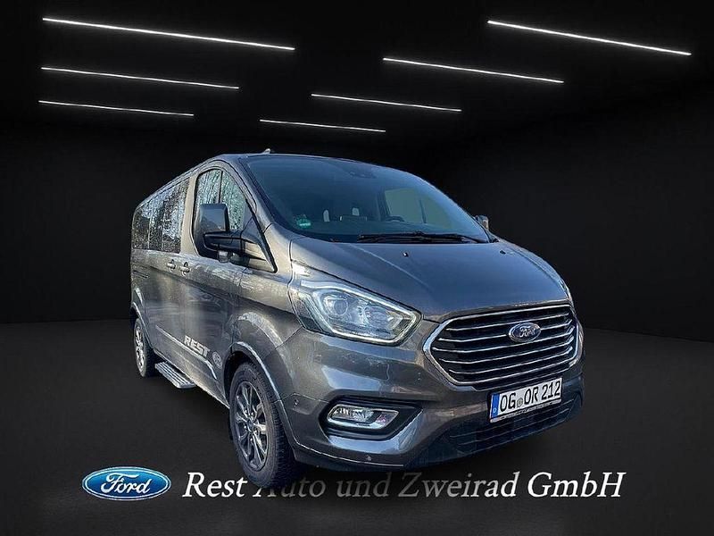 Gebraucht Ford Transit Titanium 131 PS (96 kW) 2021 Grau Van / Kleinbus