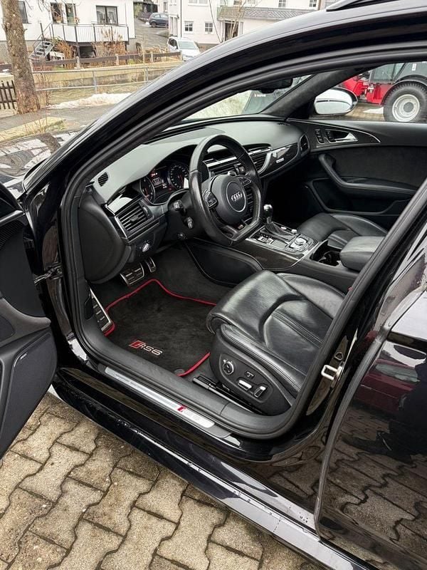 Gebraucht Audi RS6 Ambiente 560 PS (411 kW) 2016 Schwarz Kombi