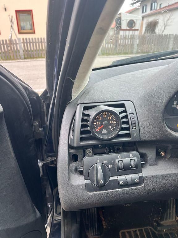 Gebraucht BMW 320 Performance 150 PS (110 kW) 2004 Blau Kombi