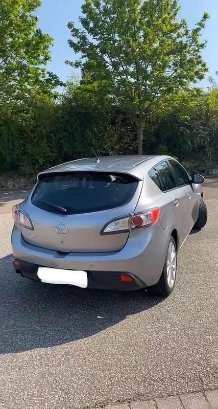 Gebraucht Mazda 3 Exclusive-Line 116 PS (85 kW) 2011 Silber Limousine