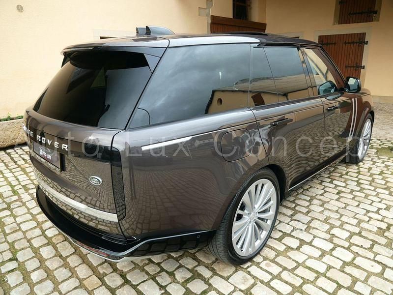 Gebraucht Land Rover Range Rover First Edition 530 PS (389 kW) 2022 Grau SUV