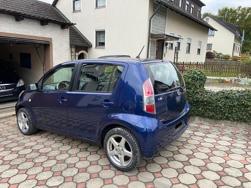 Gebraucht Daihatsu Sirion 87 PS (63 kW) 2005 Braun Kleinwagen