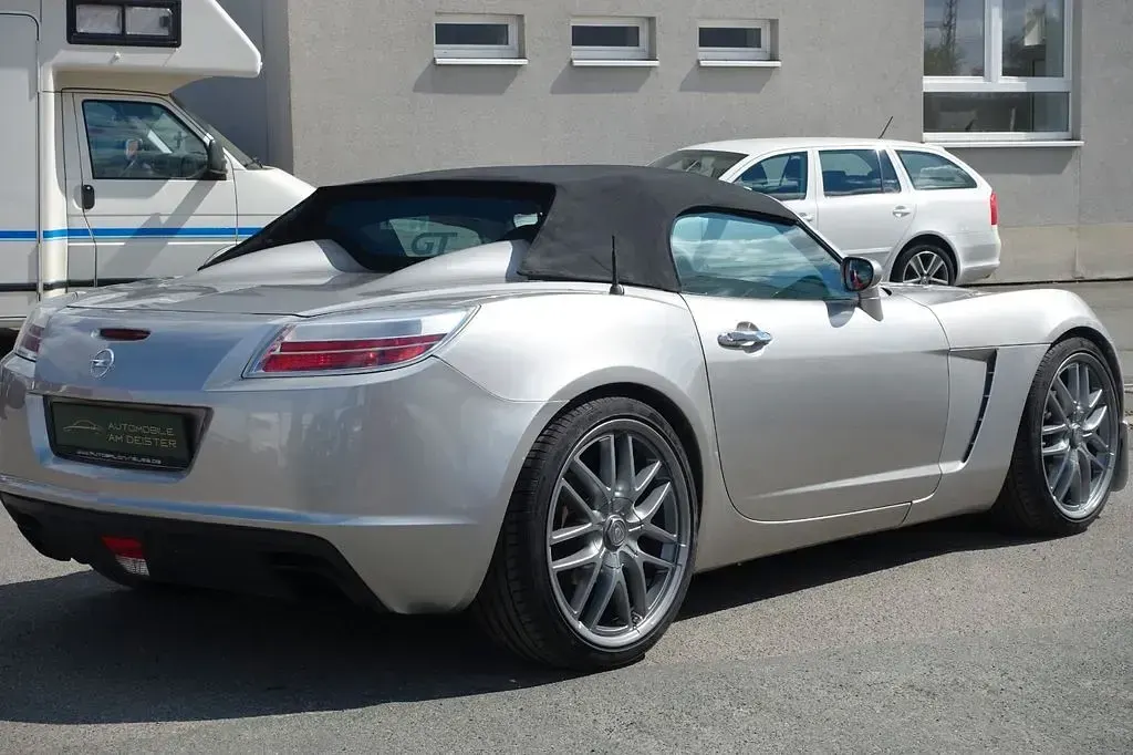 Gebraucht Opel GT 264 PS (194 kW) 2007 Grau Cabrio