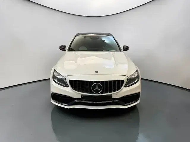 Gebraucht Mercedes C63 AMG AMG 476 PS (350 kW) 2019 Weiß Limousine
