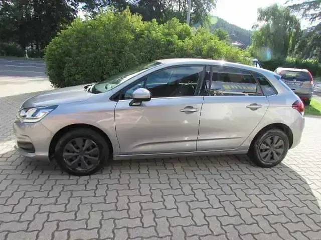 Gebraucht Citroën C4 Business Class 120 PS (88 kW) 2017 Grau Limousine