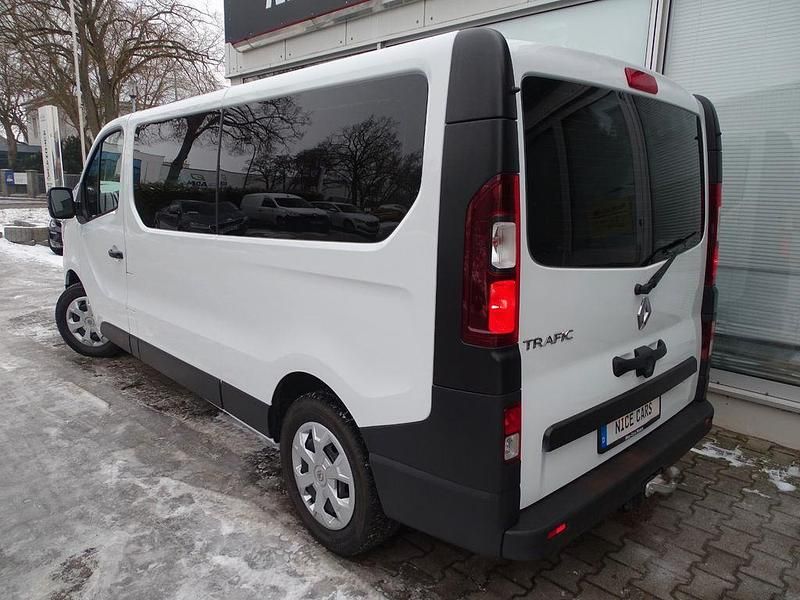 Gebraucht Renault Trafic 110 PS (80 kW) 2024 Weiß Van / Kleinbus