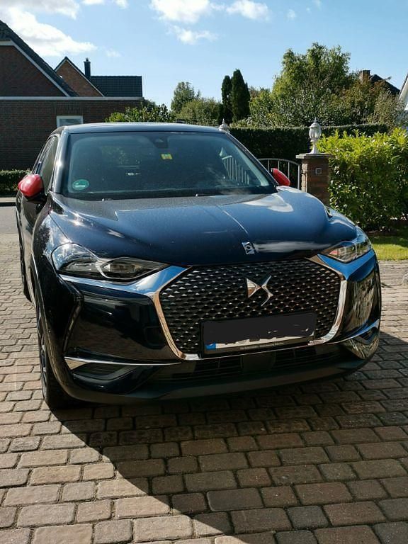 Blau Gebraucht 2021 Citroën DS3 Limousine | 16.400 € (Fairer Preis) - Bild 1/4