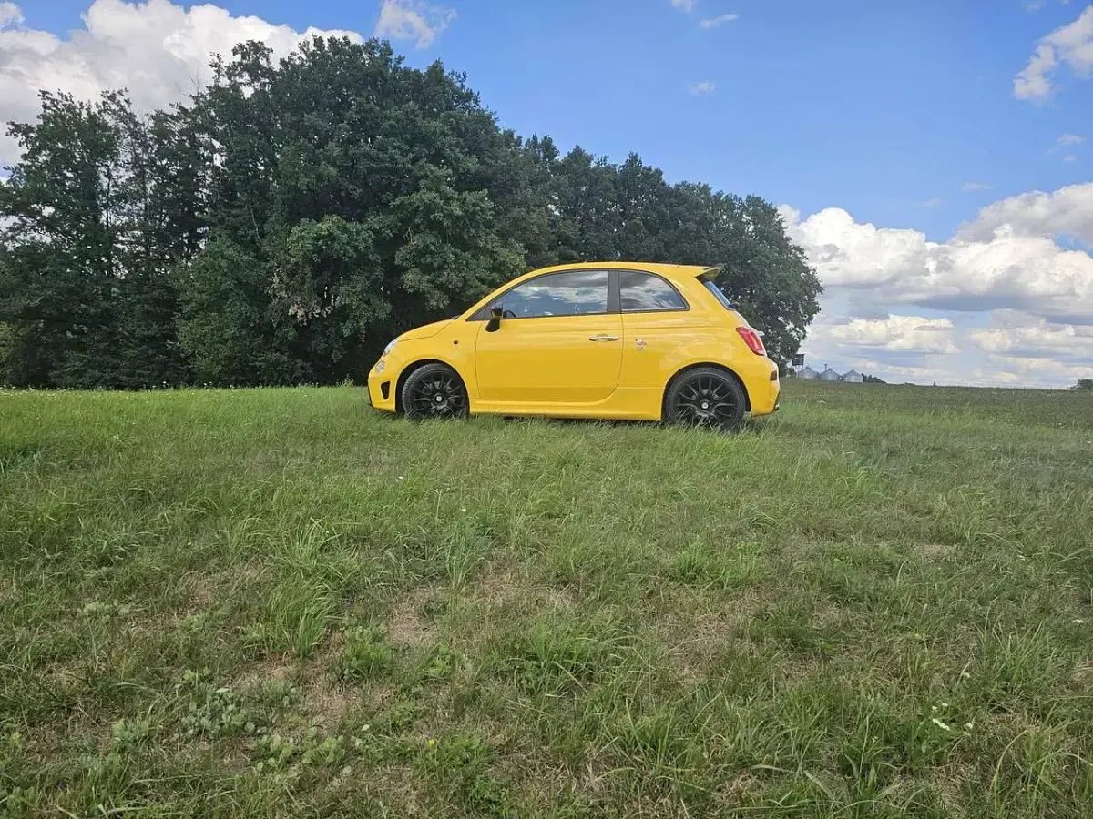Gebraucht Abarth 595 Pista 165 PS (121 kW) 2020 Gelb Coupé
