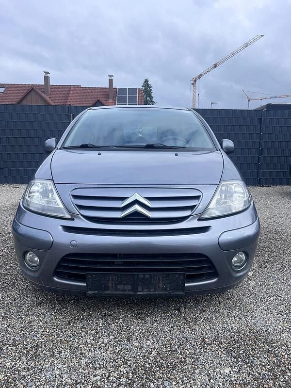 Gebraucht Citroën C3 73 PS (53 kW) 2010 Grau Kleinwagen