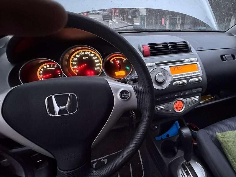 Silber Gebraucht 2005 Honda Jazz ES Kleinwagen | 1.500 € (Superpreis) - Bild 1/4