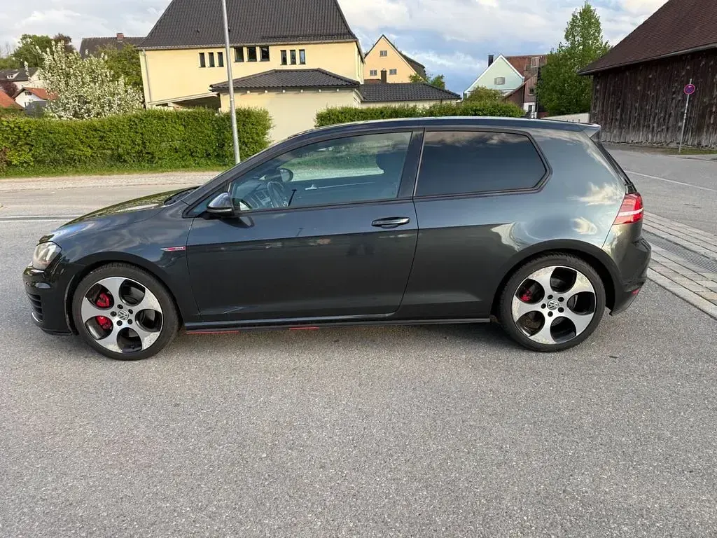 Gebraucht VW Golf VII GTI 230 PS (169 kW) 2016 Grau Limousine