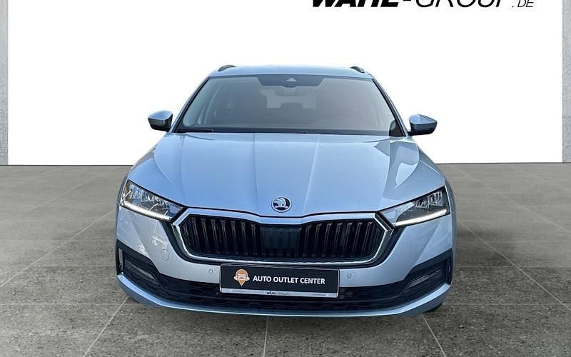 Gebraucht Skoda Octavia Ambition 150 PS (110 kW) 2024 Grau Kombi