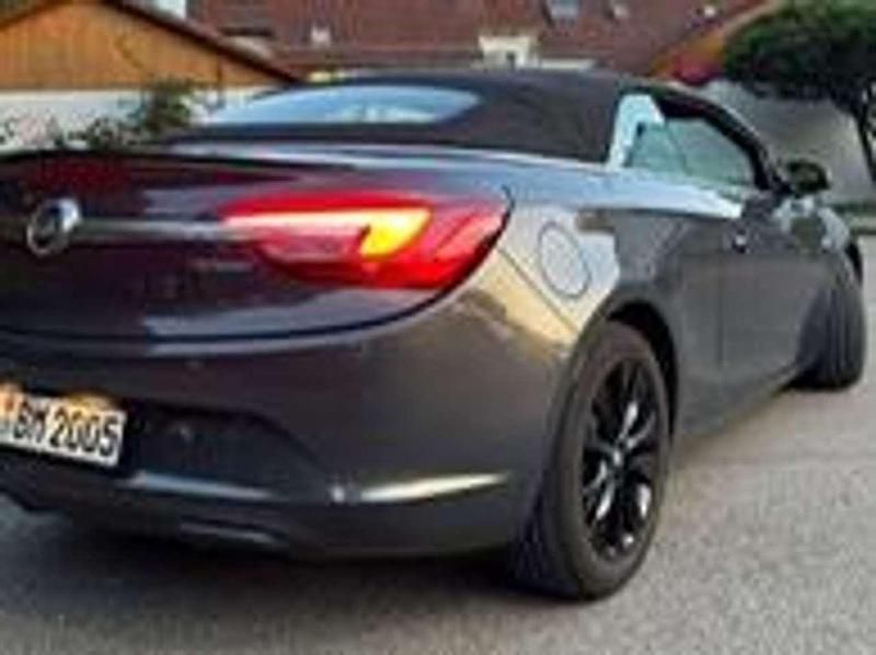 Gebraucht Opel Cascada Edition 170 PS (125 kW) 2014 Schwarz Cabrio