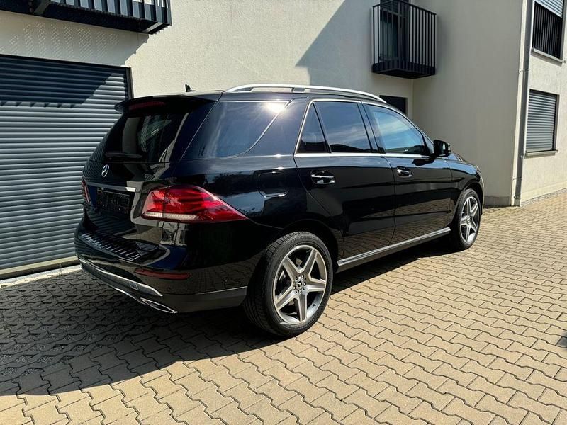 Gebraucht Mercedes GLE500 455 PS (334 kW) 2019 Schwarz SUV