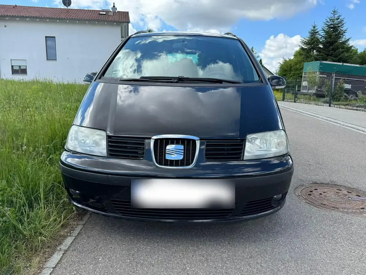 Gebraucht Seat Alhambra Reference 140 PS (102 kW) 2010 Schwarz Van / Kleinbus